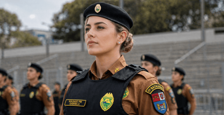 Até quantos anos pode entrar na polícia militar feminina? Entenda o limite de idade
